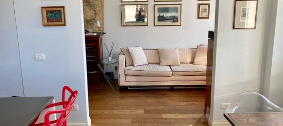 2 rooms Apartment in Florence, Italy No. 49585 6