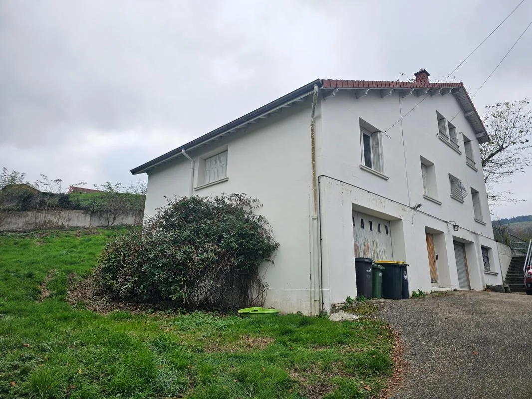 7غرفة منزل في Le Chambon-Feugerolles, France رقم 351093