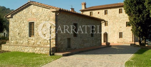 8 Schlafzimmer Haus in Quarrata, Italy, Nr. 193199 25