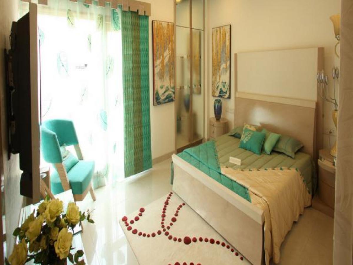 2 bedrooms House in Faridabad, India No. 15659