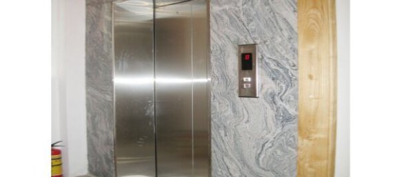 2 bedrooms Apartment in Ba Dinh, Vietnam No. 7020 2