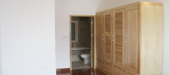 2 bedrooms Apartment in Ba Dinh, Vietnam No. 7020 8