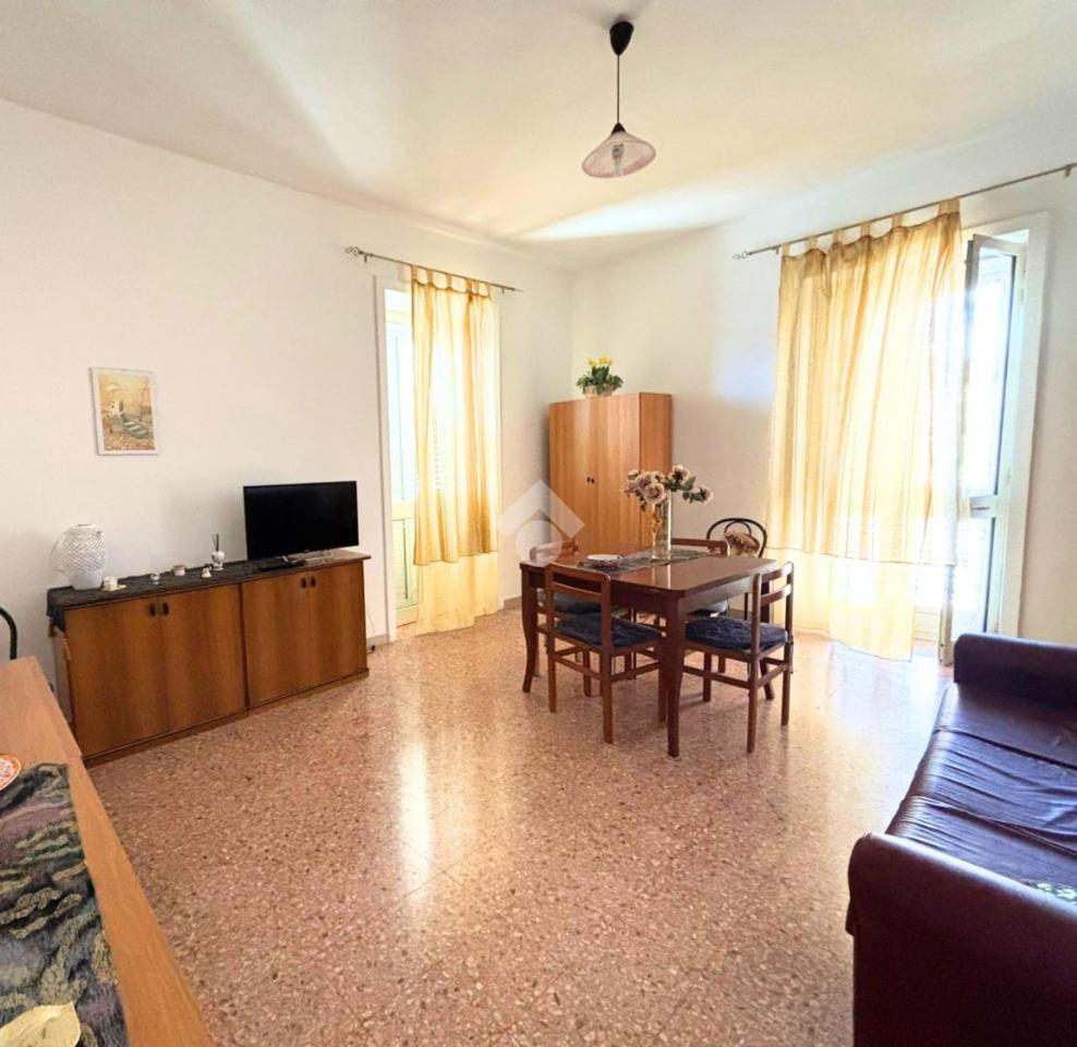4 rooms Apartment in Lecce, Italy No. 238166