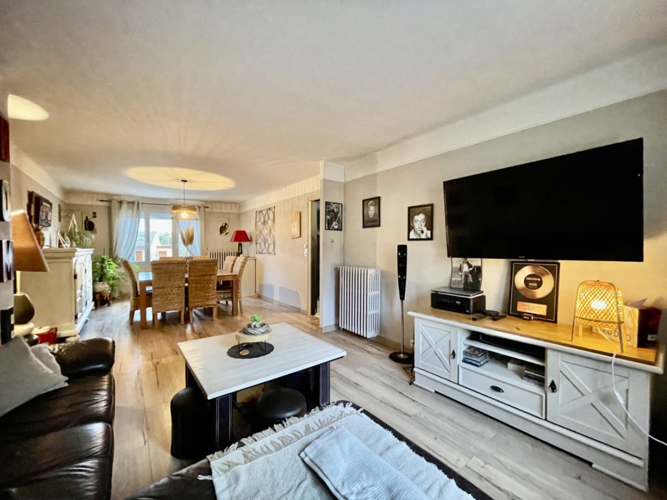 3 bedrooms Villa in Epernay, France No. 156777