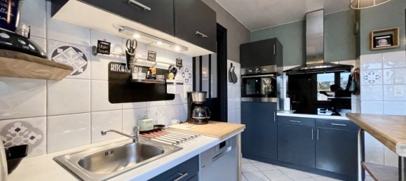 3 bedrooms Villa in Epernay, France No. 156777 2