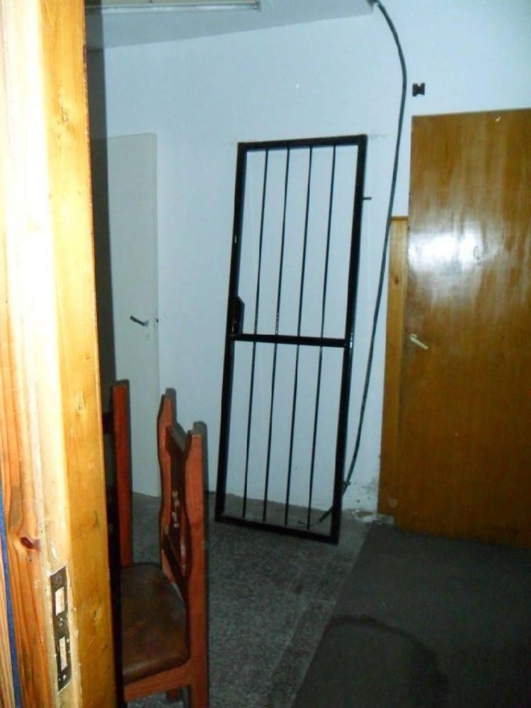 600m² Office in Mar del Plata, Argentina No. 108308