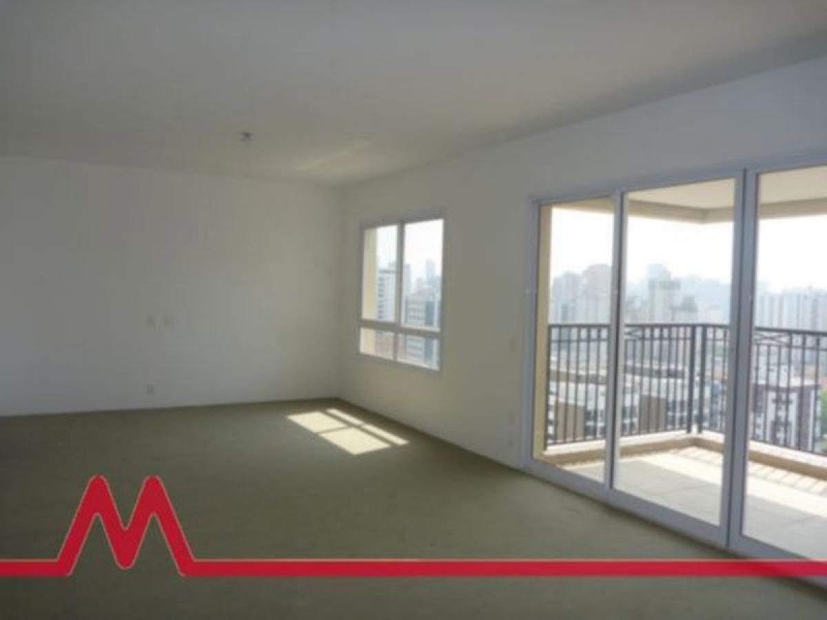 4 bedrooms House in Sao Paulo, Brazil No. 528372