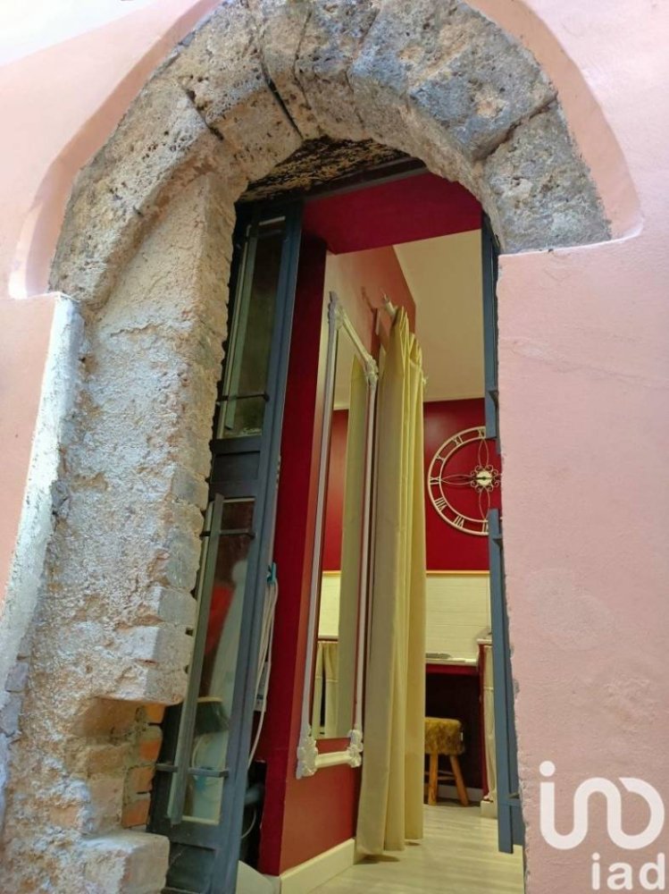 5غرفة بناية في Foligno, Italy رقم 356599