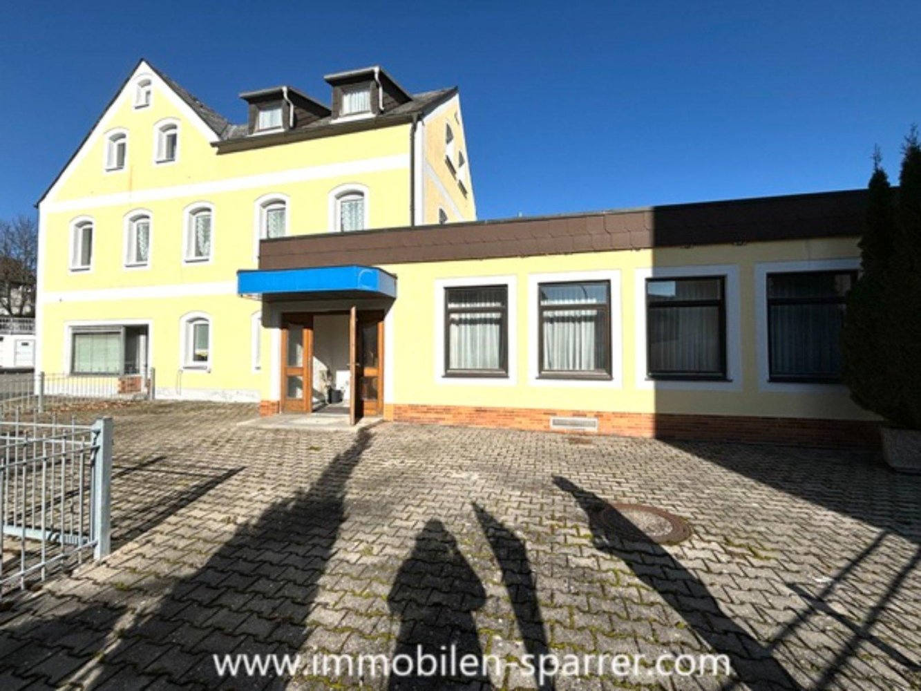 Cafe / Restaurant in Bayern, Germany 2545m², Nr. 221835