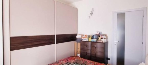 3-salle Appartement à Savona, Italy No. 136522 19