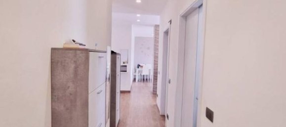 3-salle Appartement à Savona, Italy No. 136522 15