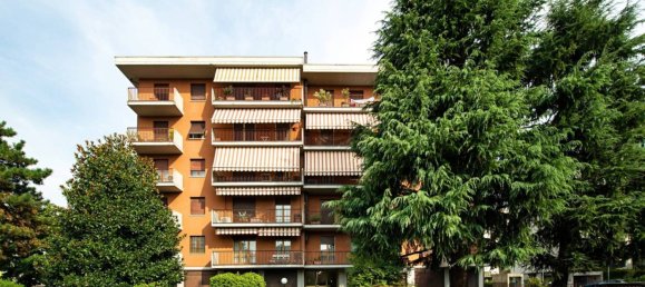 3 bedrooms Apartment in Bergamo, Italy No. 337999 13