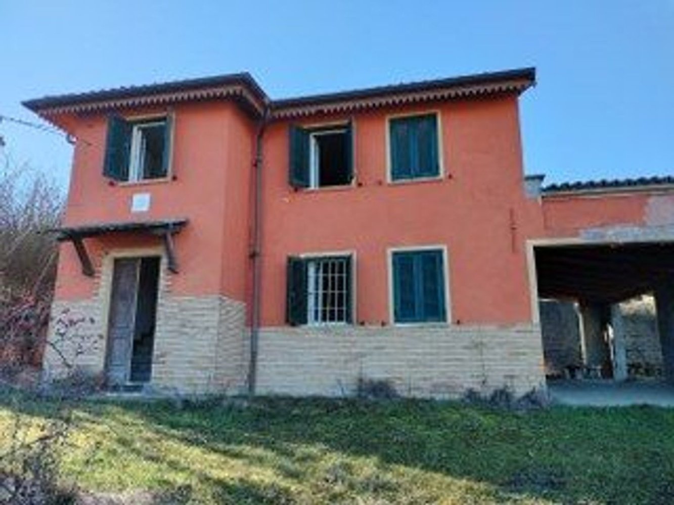 5 rooms House in Monleale, Italy No. 59459