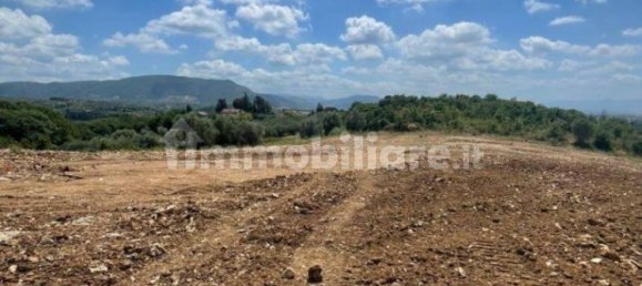 Terreno em Guidonia Montecelio, Italy 1630 m² N.º 283888 4