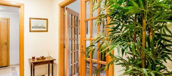 2 Schlafzimmer Wohnung in Cascais, Portugal, Nr. 124172 3