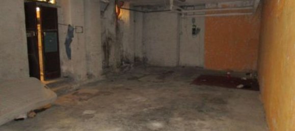 74m² Commercial property in Milan, Italy No. 248223 11