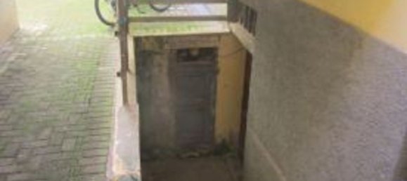 74m² Commercial property in Milan, Italy No. 248223 8