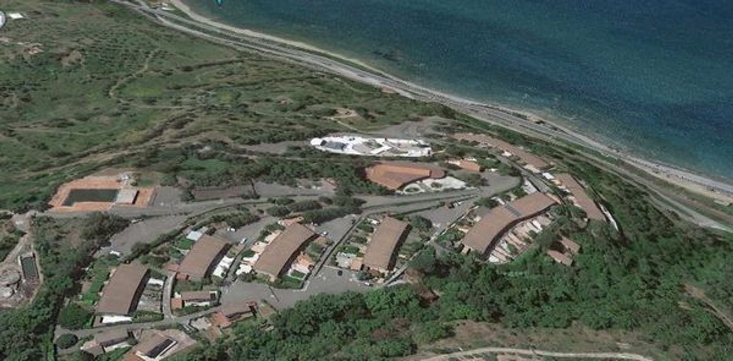 Apartamento de 6 habitaciónes en Caronia, Italy No. 226246