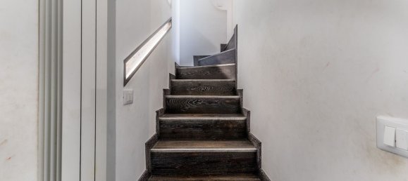 8 chambres Villa à Rome, Italy No. 380348 13