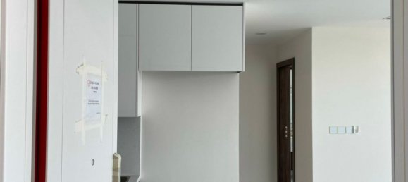 2 rooms Office in District 7, Vietnam No. 16447 8