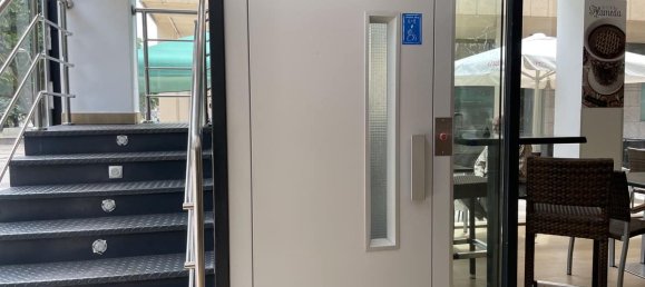 120m² Commercial property in Malaga, Spain No. 164727 5