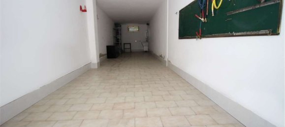3 rooms Apartment in Castellarano, Italy No. 131490 8