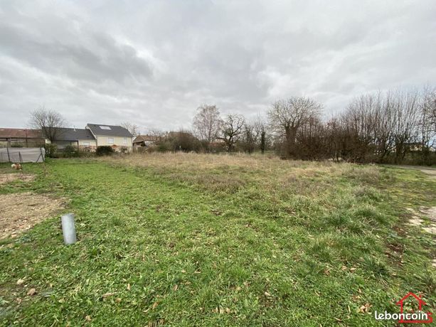 Земельный участок 669м² в Морвиль-сюр-Сей, Франция № 309319