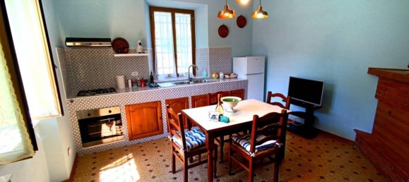 2 bedrooms House in Vagli Sotto, Italy No. 271029 16