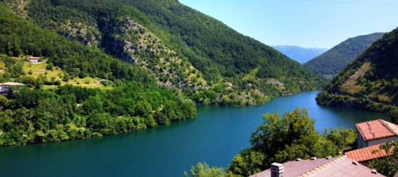 2 bedrooms House in Vagli Sotto, Italy No. 271029 6