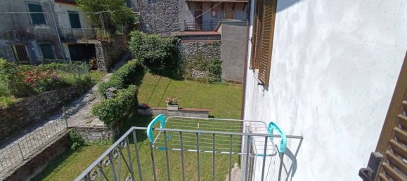 2 bedrooms House in Vagli Sotto, Italy No. 271029 31