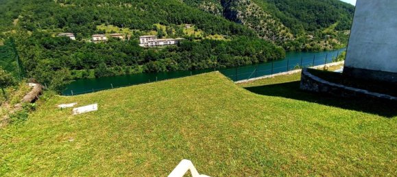 2 bedrooms House in Vagli Sotto, Italy No. 271029 14