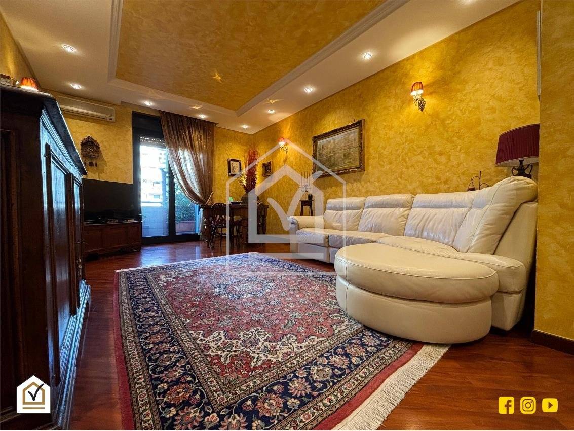 3 bedrooms Apartment in Bari, Italy No. 353228