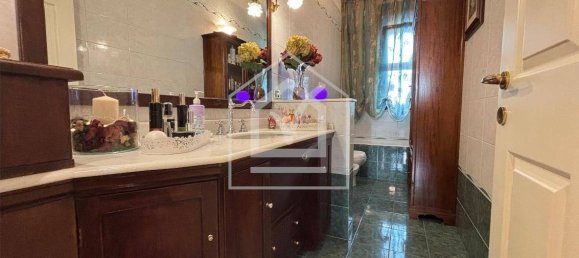 3 bedrooms Apartment in Bari, Italy No. 353228 11