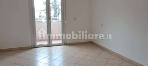 2-salle Appartement à Busto Garolfo, Italy No. 258222 18