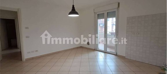 2-salle Appartement à Busto Garolfo, Italy No. 258222 7