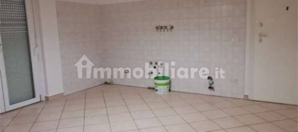 2-salle Appartement à Busto Garolfo, Italy No. 258222 19