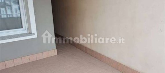 2-salle Appartement à Busto Garolfo, Italy No. 258222 8