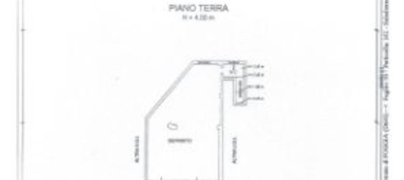 90m² Commercial property in Foggia, Italy No. 183535 11