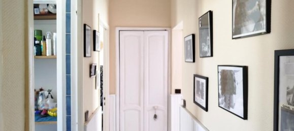 3 chambres Appartement à Salon-de-Provence, France No. 197100 8