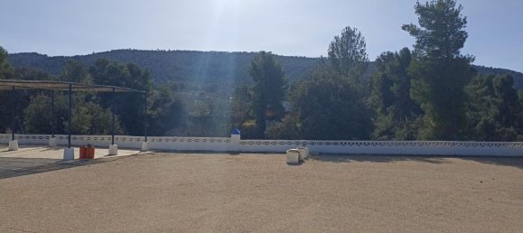 Дом с 5 спальнями в Иби, Испания № 94703 8