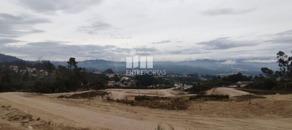 1000m² Land in Amarante, Portugal No. 45734 11