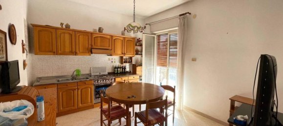 5 rooms Apartment in Syracuse, Italy No. 241545 5