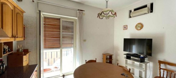 5 rooms Apartment in Syracuse, Italy No. 241545 6