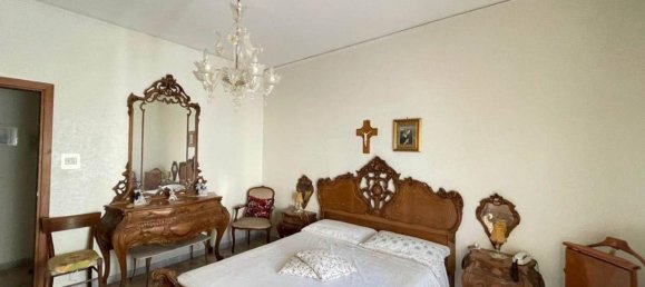 5 rooms Apartment in Syracuse, Italy No. 241545 9