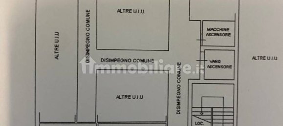 4 rooms Commercial property in Cadelbosco di Sopra, Italy No. 11697 12