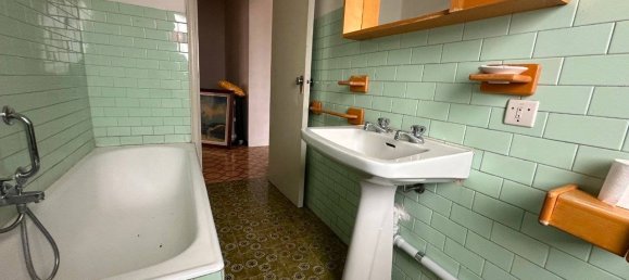 2 bedrooms Apartment in Ferrara, Italy No. 209768 28