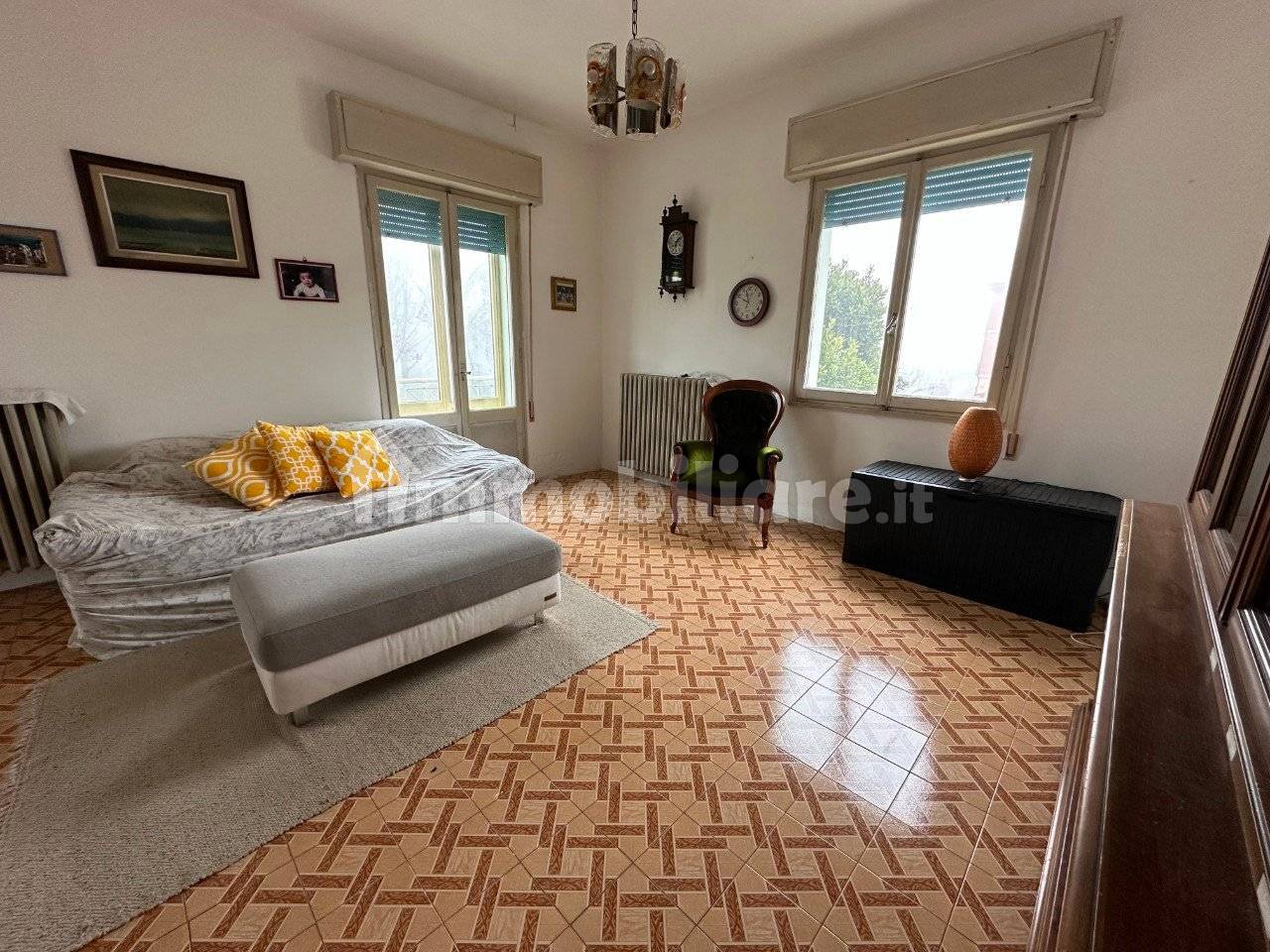 2 bedrooms Apartment in Ferrara, Italy No. 209768