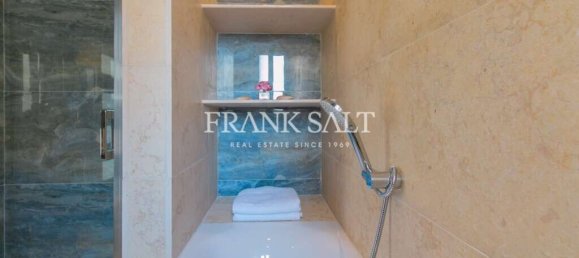 2 Schlafzimmer Penthouse in Marsaskala, Malta, Nr. 8235 12