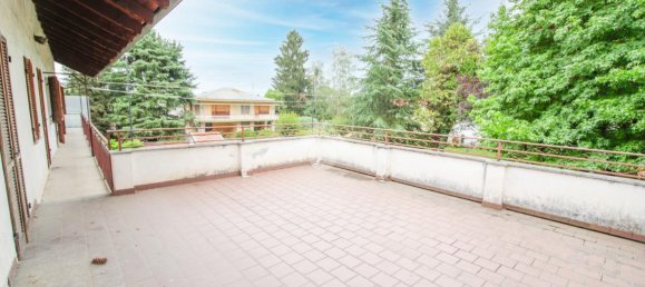 10-Zimmer Villa in Lombardore, Italy, Nr. 111205 4