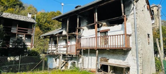 Дом с 4 комнатами в Виу, Италия № 80476 3